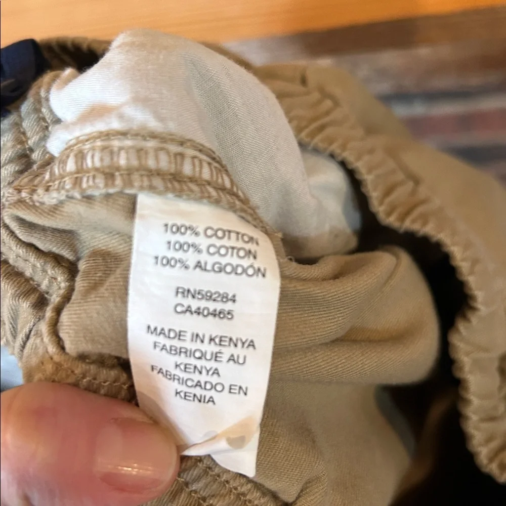 The Children's Place boy’s pull-on cargo pants, khaki size 8 adjustable waist